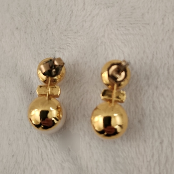 Melissa Lovy Carrie Earrings Pearl and Crystal Stud 18K Gold Plated Classic - Picture 3 of 8